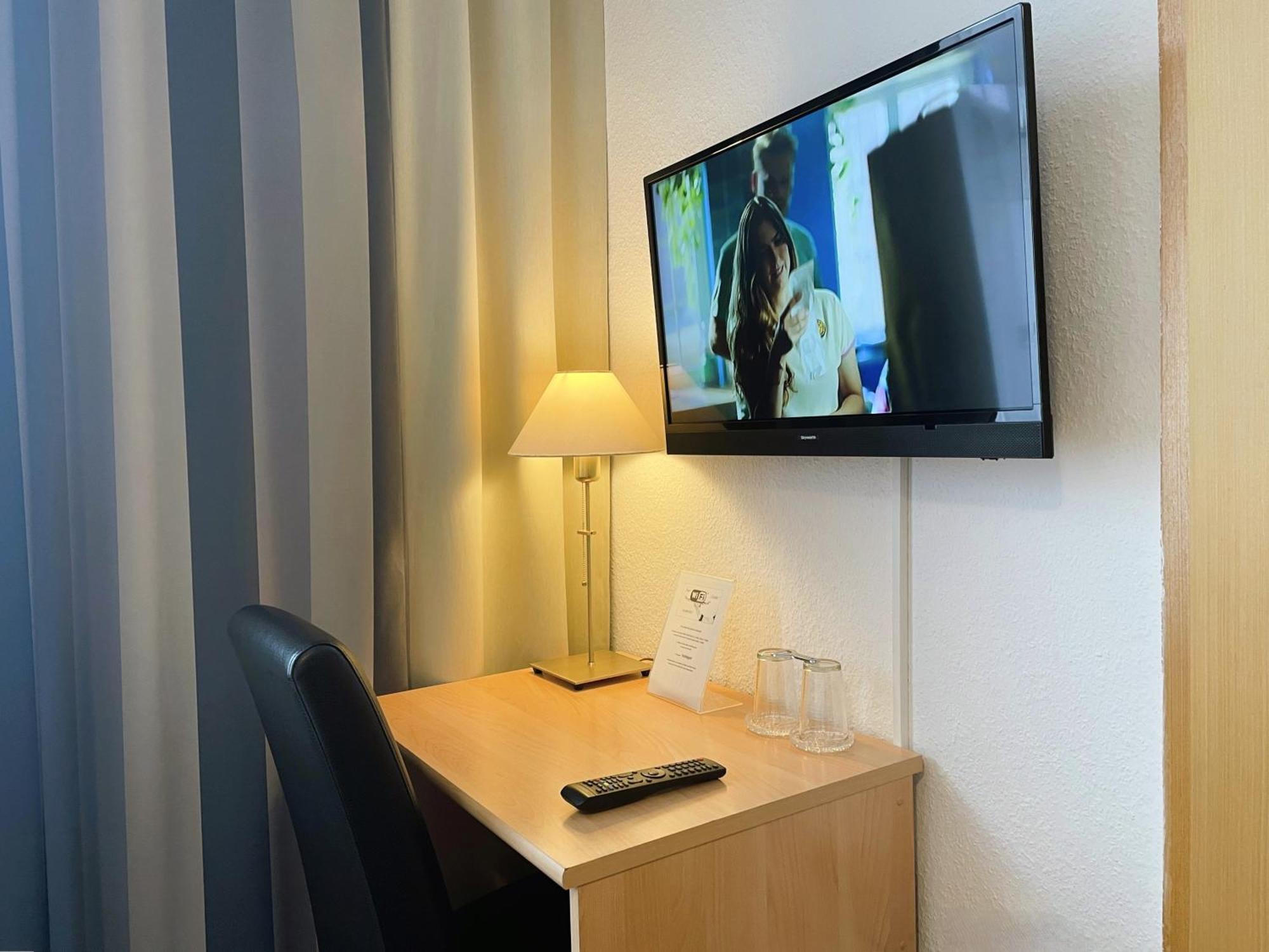 Hotel Antoni ボーフム エクステリア 写真